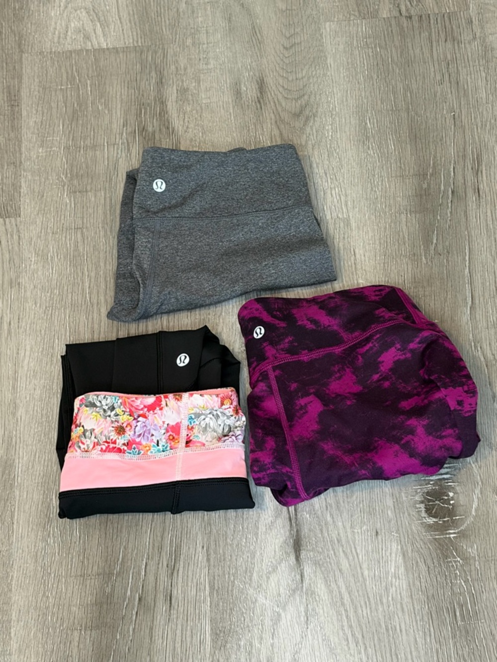 lululemon Size 4 Bundle X3 - Gray, Black/Pink Floral, and Purple Leggings